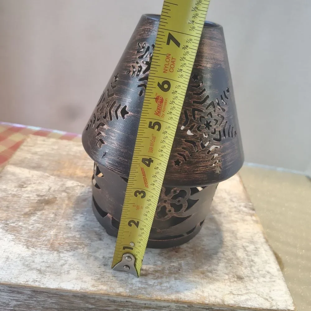 Rustic Black Metal Candle Holder. C8